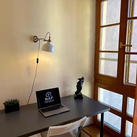 Comfortable 3 Bedroom In The Heart Of Prague