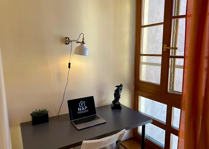 Comfortable 3 Bedroom In The Heart Of Prague