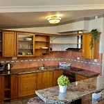 Comfortable 3 Bedroom In The Heart Of Apartment Prag
